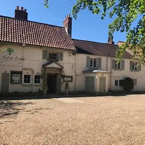 https://east-ayton-lodge.yorkshirehotels.net