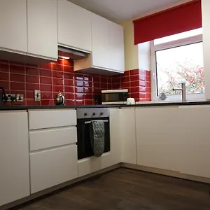 Apartment Townlets Serviced Salisbury, Belfast
